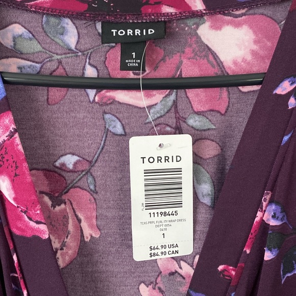 NWT Torrid wrap dress size 1 - Picture 2 of 4